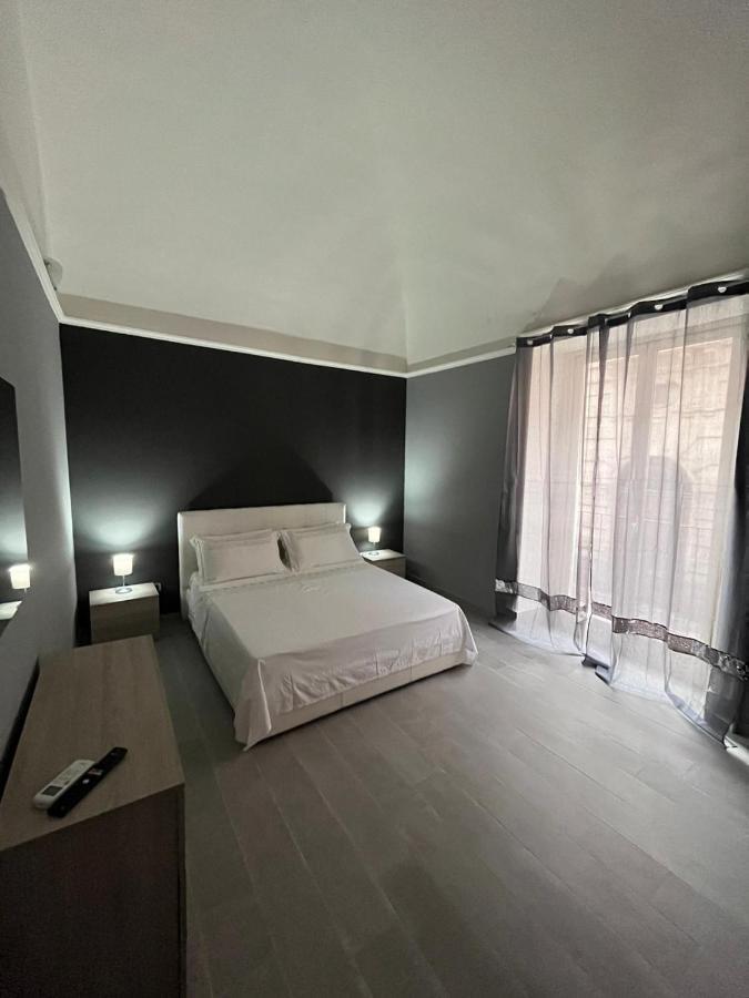 Delia Apartment Catania Ngoại thất bức ảnh