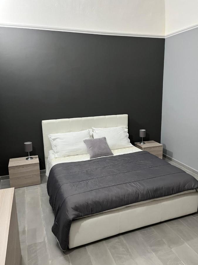 Delia Apartment Catania Ngoại thất bức ảnh